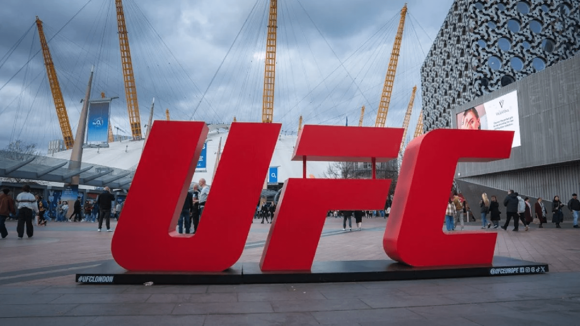 Trader: Tom Aspinall UFC Title Fight Has More Bettor Appeal Than Stacked UFC 322